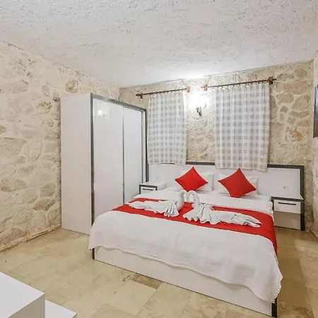 Hotel Kavun 4*