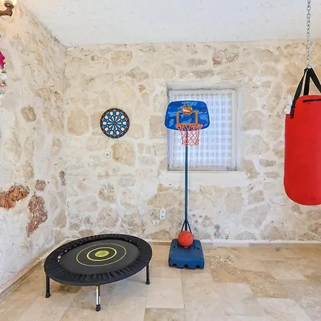 Kavun Hotel 4*